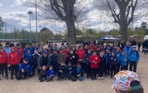 4 jeunes pavillais à leur premier trophée de l'année de pétanque